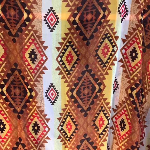 Boutique Long Boho Style Kimono - Picture 4 of 5